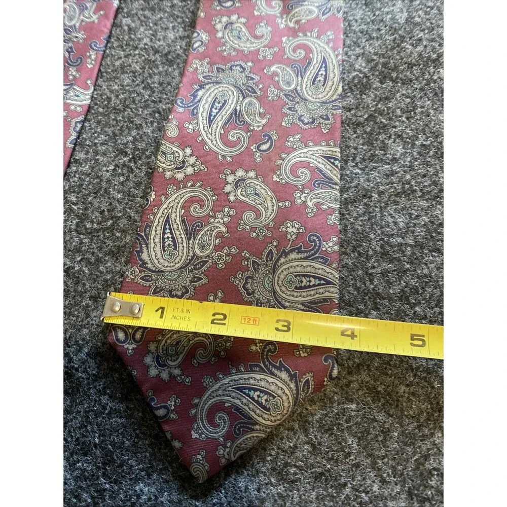 Vintage Don Loper Burgundy Paisley Tie 100% Italian Silk Beverly Hills